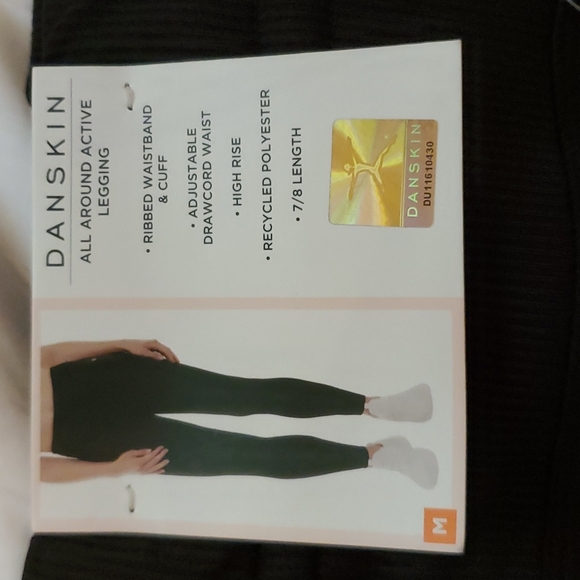 NWT Danskin Leggings - Picture 2 of 13
